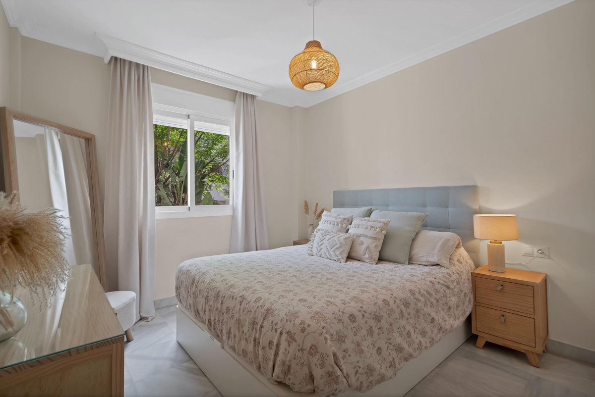 2 Bed Apartment for sale in Marbella Costa Del Sol, Málaga, Spain
