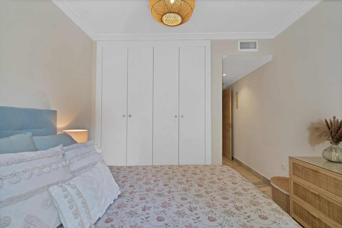 2 Bed Apartment for sale in Marbella Costa Del Sol, Málaga, Spain