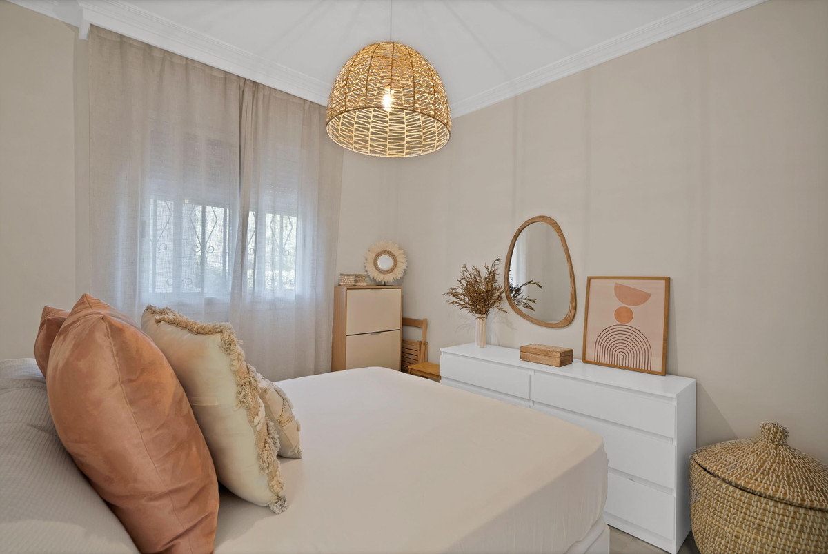 2 Bed Apartment for sale in Marbella Costa Del Sol, Málaga, Spain
