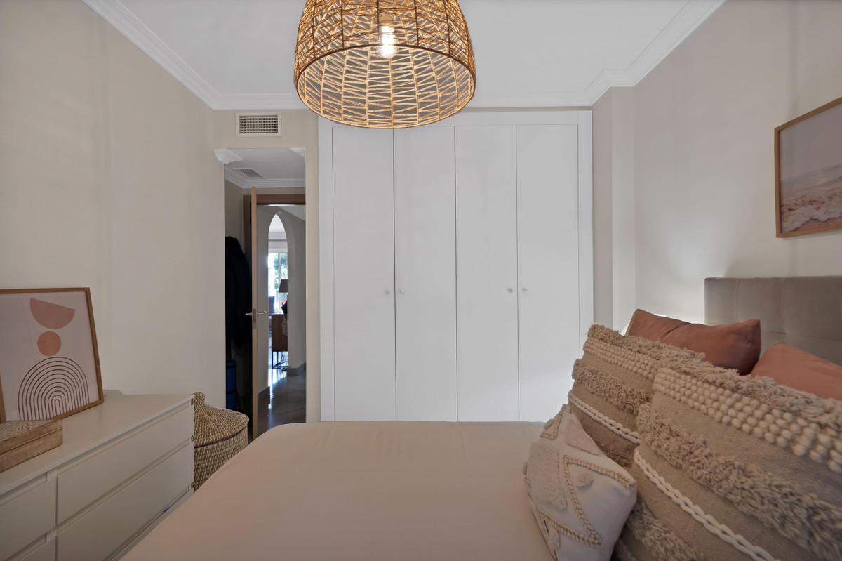 2 Bed Apartment for sale in Marbella Costa Del Sol, Málaga, Spain