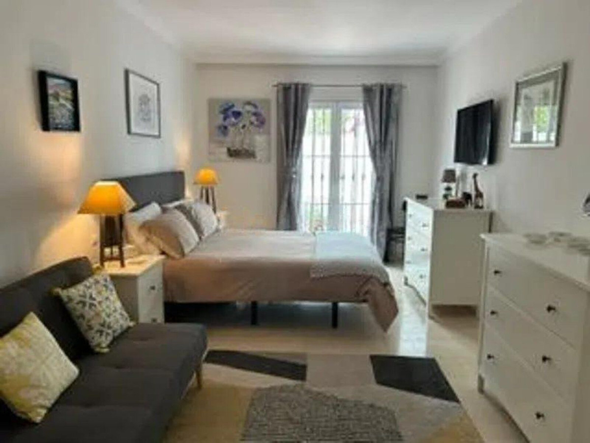 3 Bed Townhouse for sale in Nueva Andalucía Costa Del Sol, Málaga, Spain