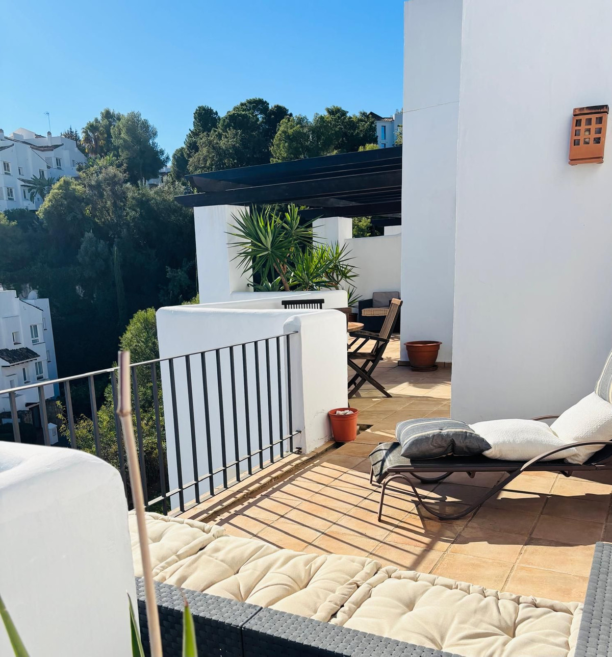 3 Bed Apartment for sale in La Quinta Costa Del Sol, Málaga, Spain