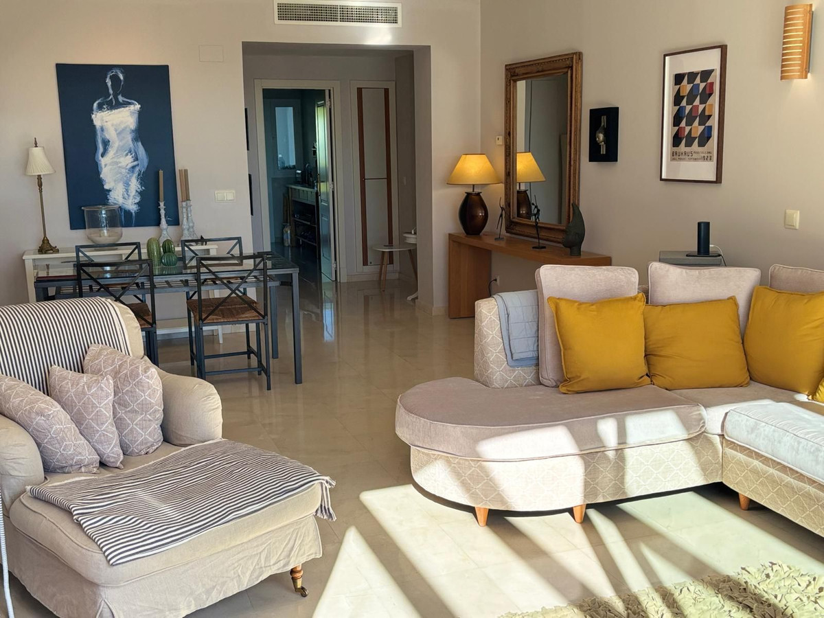 3 Bed Apartment for sale in La Quinta Costa Del Sol, Málaga, Spain
