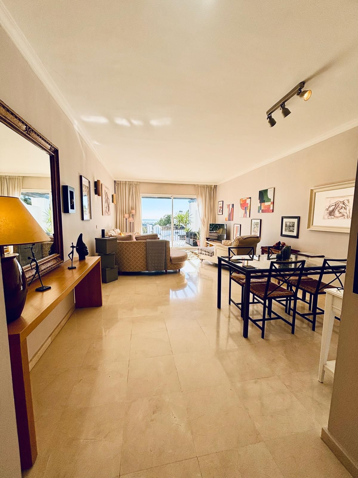 3 Bed Apartment for sale in La Quinta Costa Del Sol, Málaga, Spain