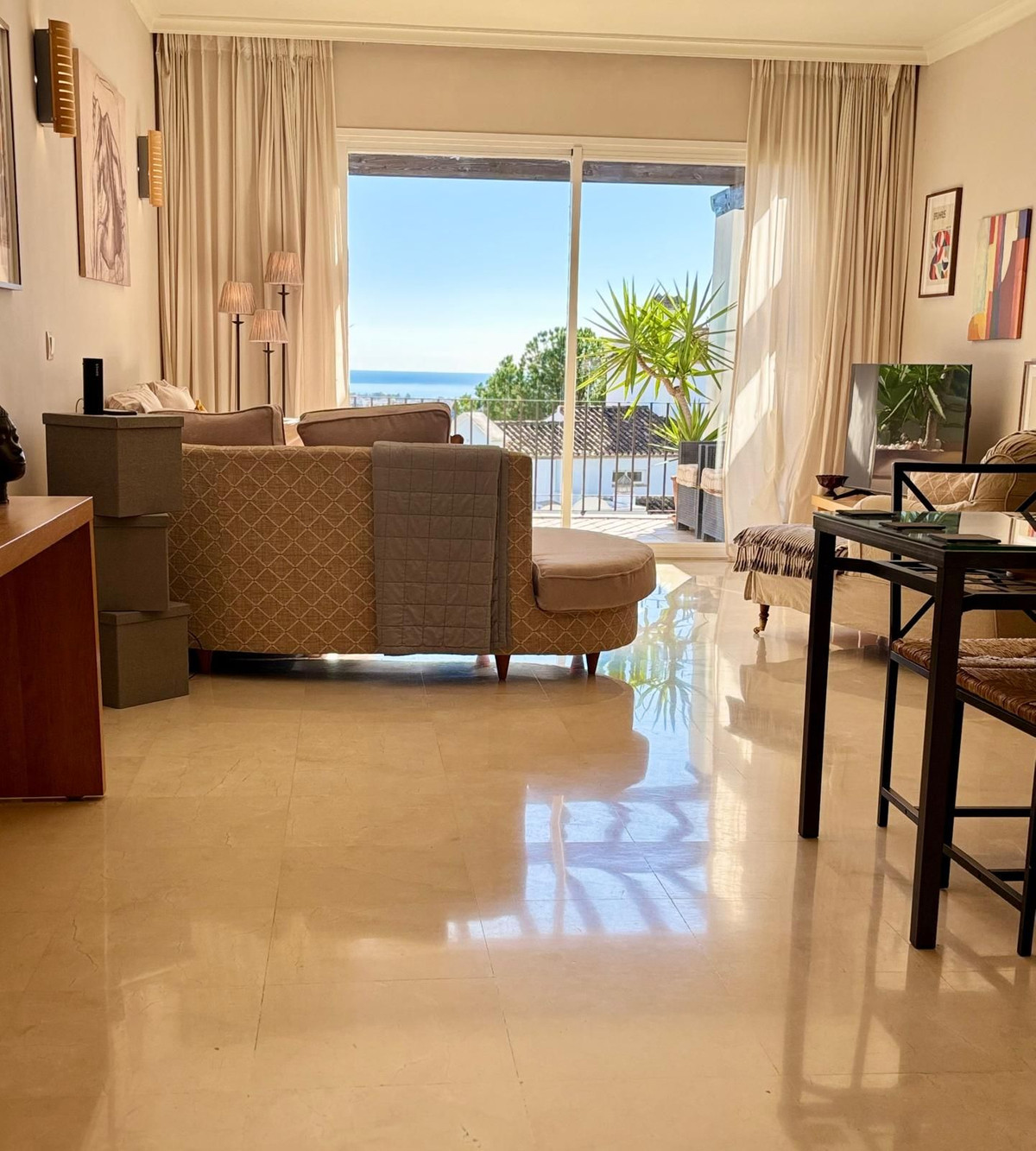 3 Bed Apartment for sale in La Quinta Costa Del Sol, Málaga, Spain