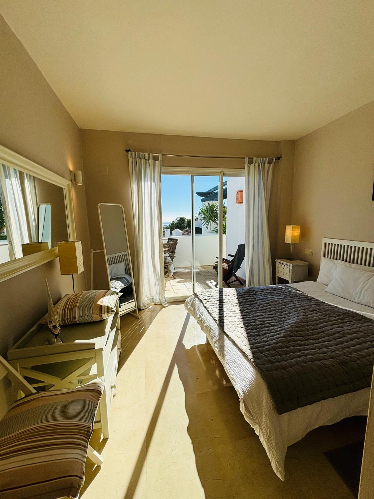 3 Bed Apartment for sale in La Quinta Costa Del Sol, Málaga, Spain