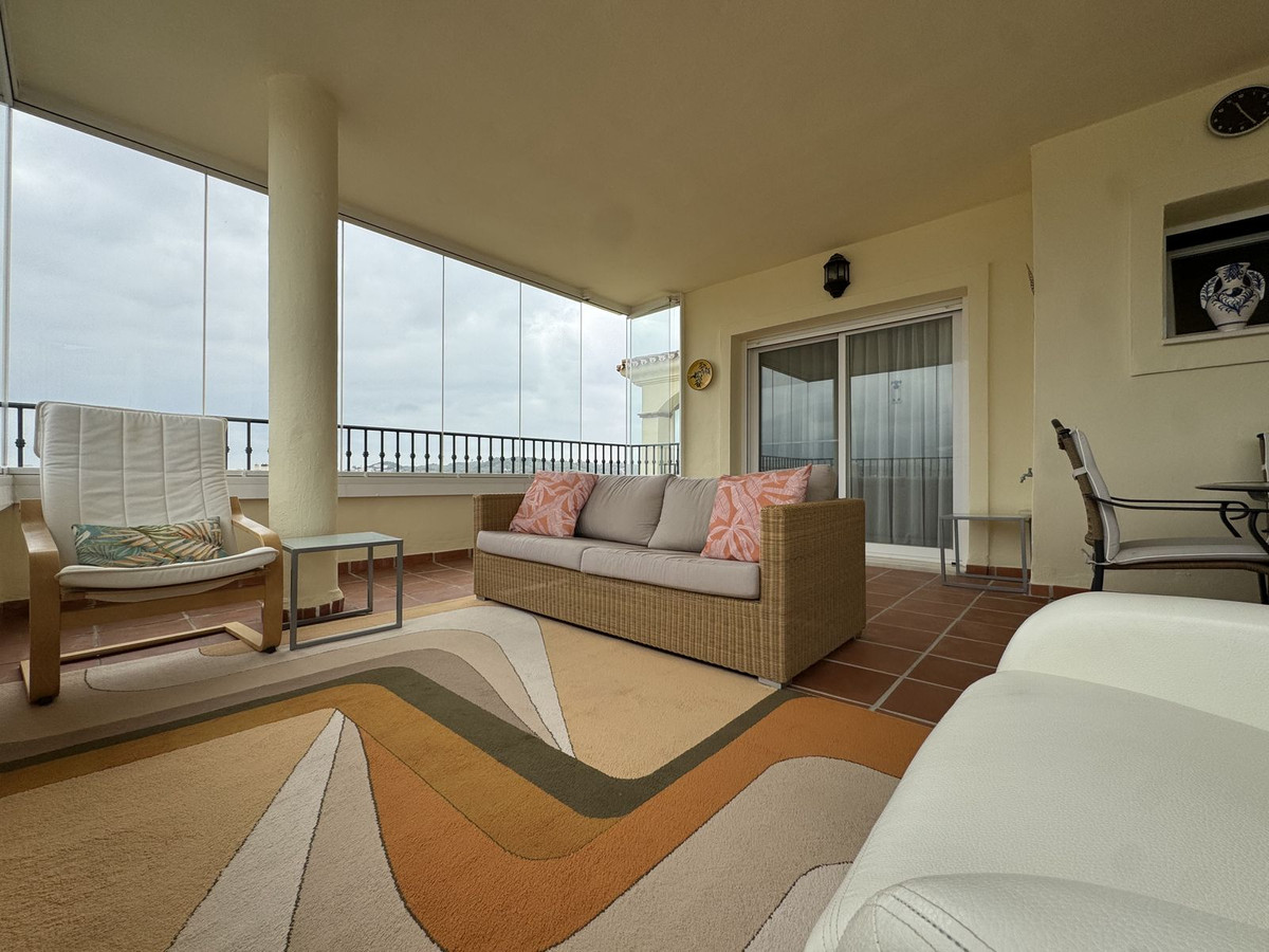 Se vende Apartamento Planta Media de 3 dormitorios en Costa Del Sol, Málaga, España