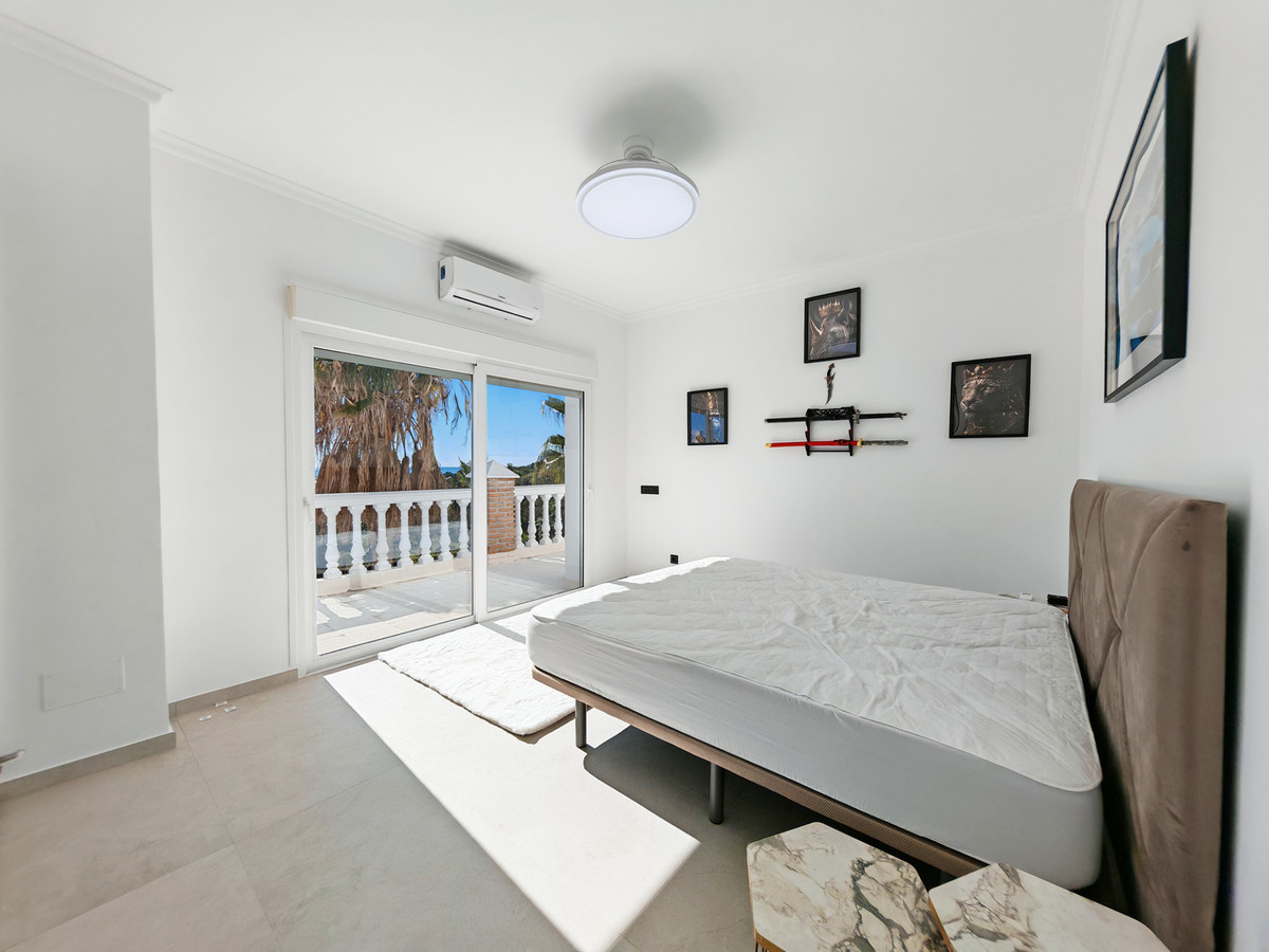 9 Bed Townhouse for sale in Benalmadena Costa Del Sol, Málaga, Spain