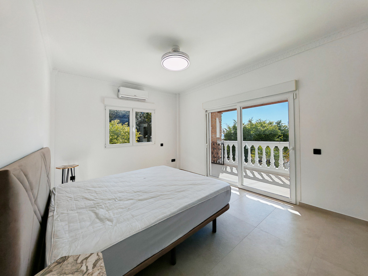 9 Bed Townhouse for sale in Benalmadena Costa Del Sol, Málaga, Spain