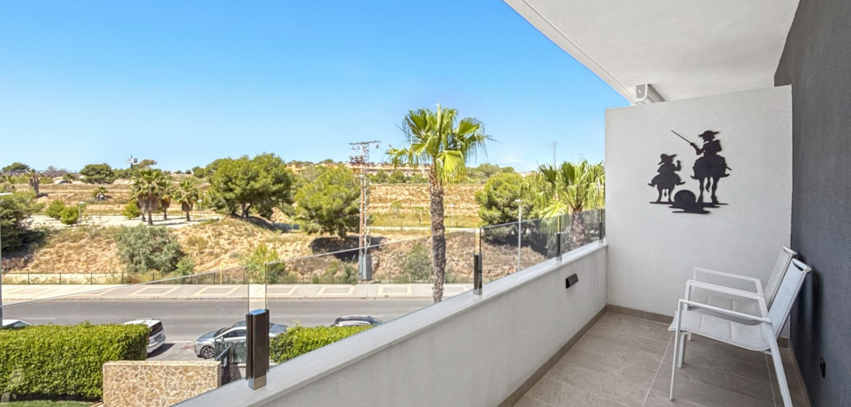 2 Bed Apartment for sale in Los Altos Costa Blanca, Alicante, Spain