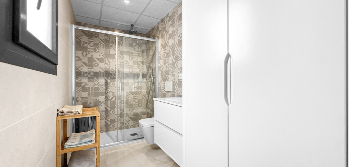 2 Bed Apartment for sale in Los Altos Costa Blanca, Alicante, Spain
