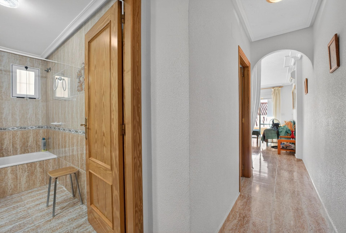 Se vende Apartamento Planta Baja de 2 dormitorios en Costa Blanca, Alicante, España