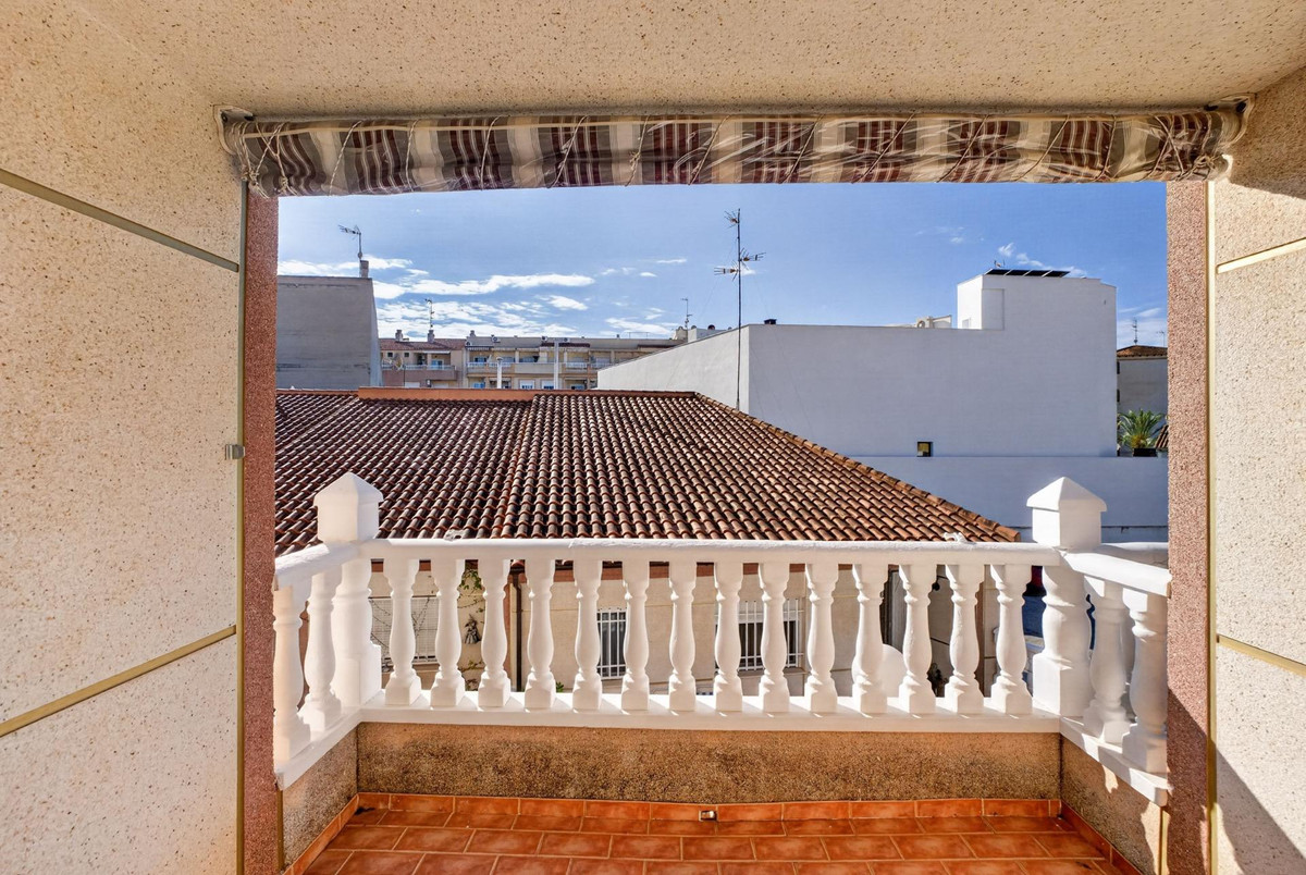 Se vende Apartamento Planta Baja de 2 dormitorios en Costa Blanca, Alicante, España