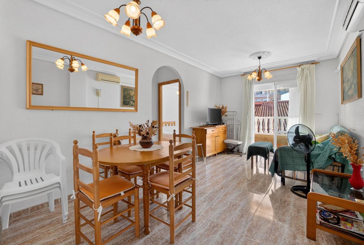 Se vende Apartamento Planta Baja de 2 dormitorios en Costa Blanca, Alicante, España