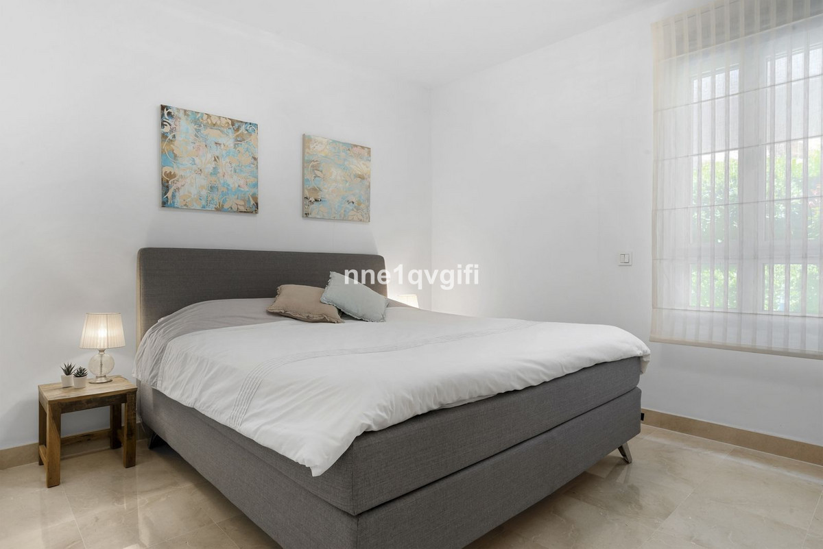 3 Bed Apartment for sale in Benahavís Costa Del Sol, Málaga, Spain