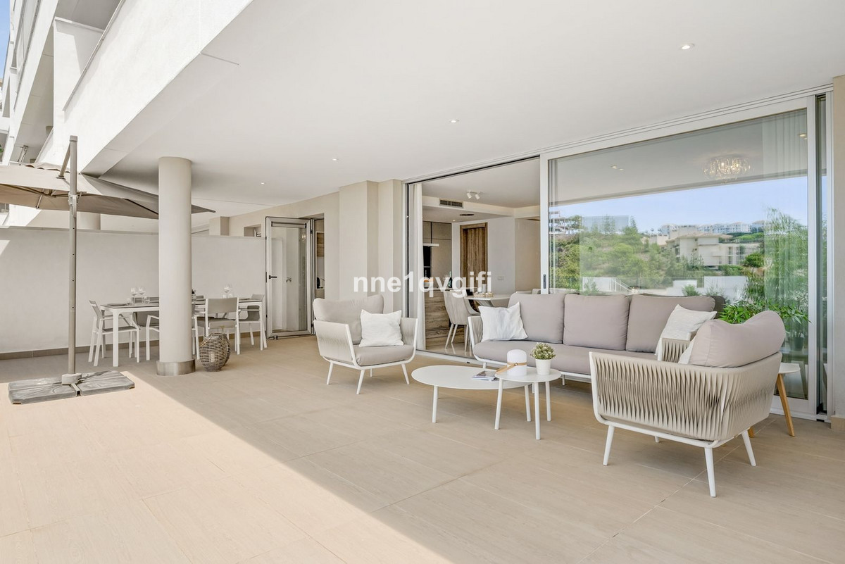 3 Bed Apartment for sale in Benahavís Costa Del Sol, Málaga, Spain