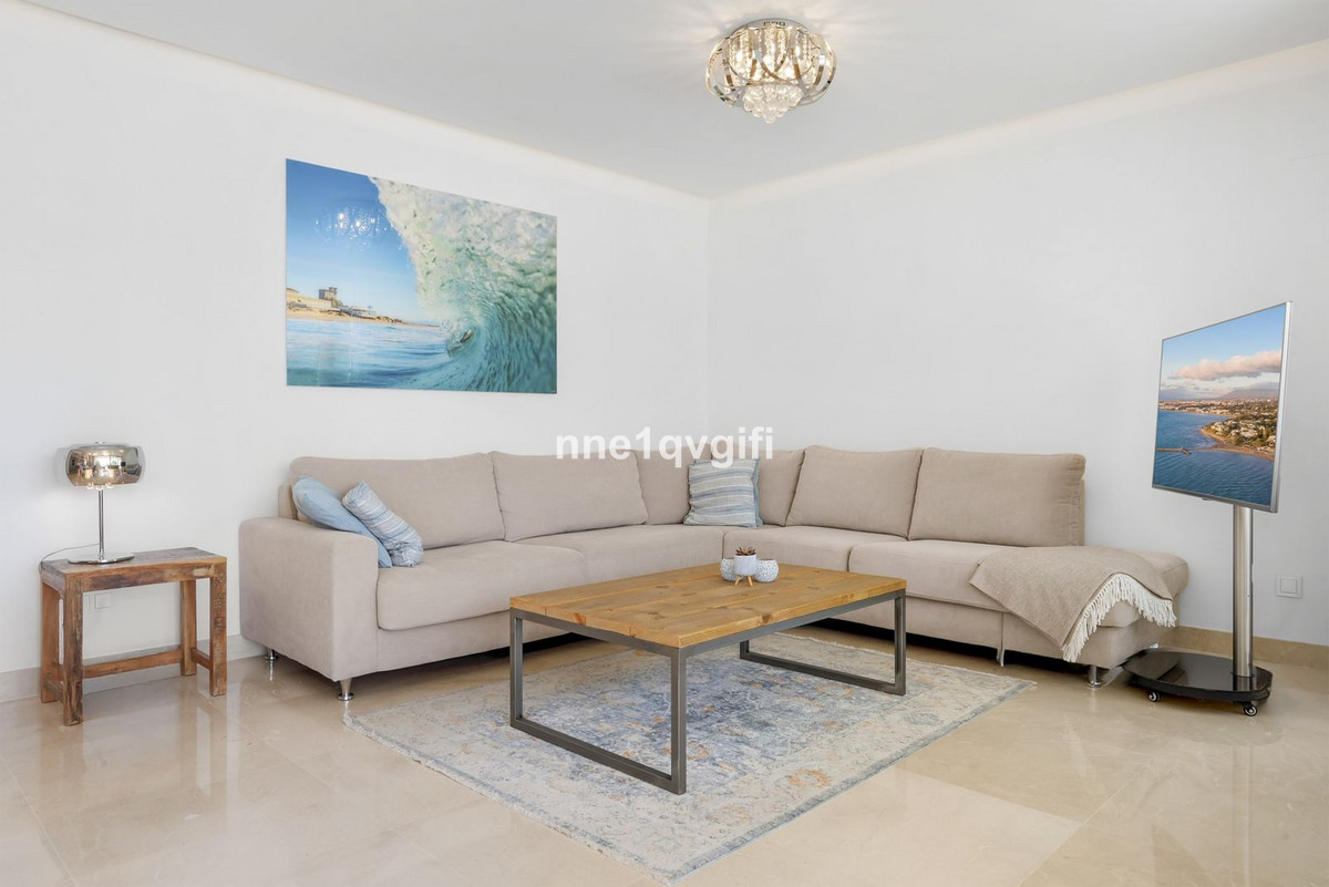 3 Bed Apartment for sale in Benahavís Costa Del Sol, Málaga, Spain