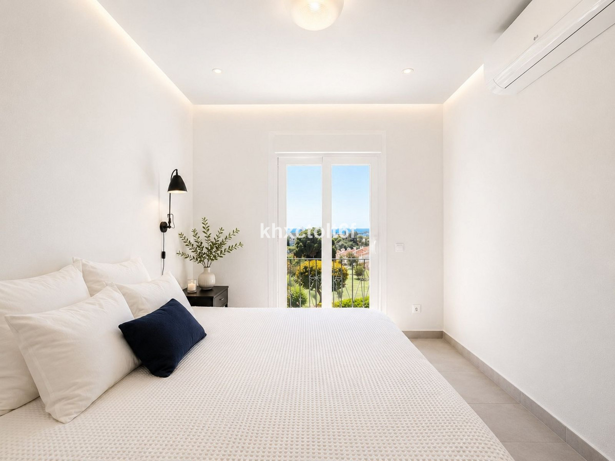 3 Bed Townhouse for sale in Marbella Costa Del Sol, Málaga, Spain