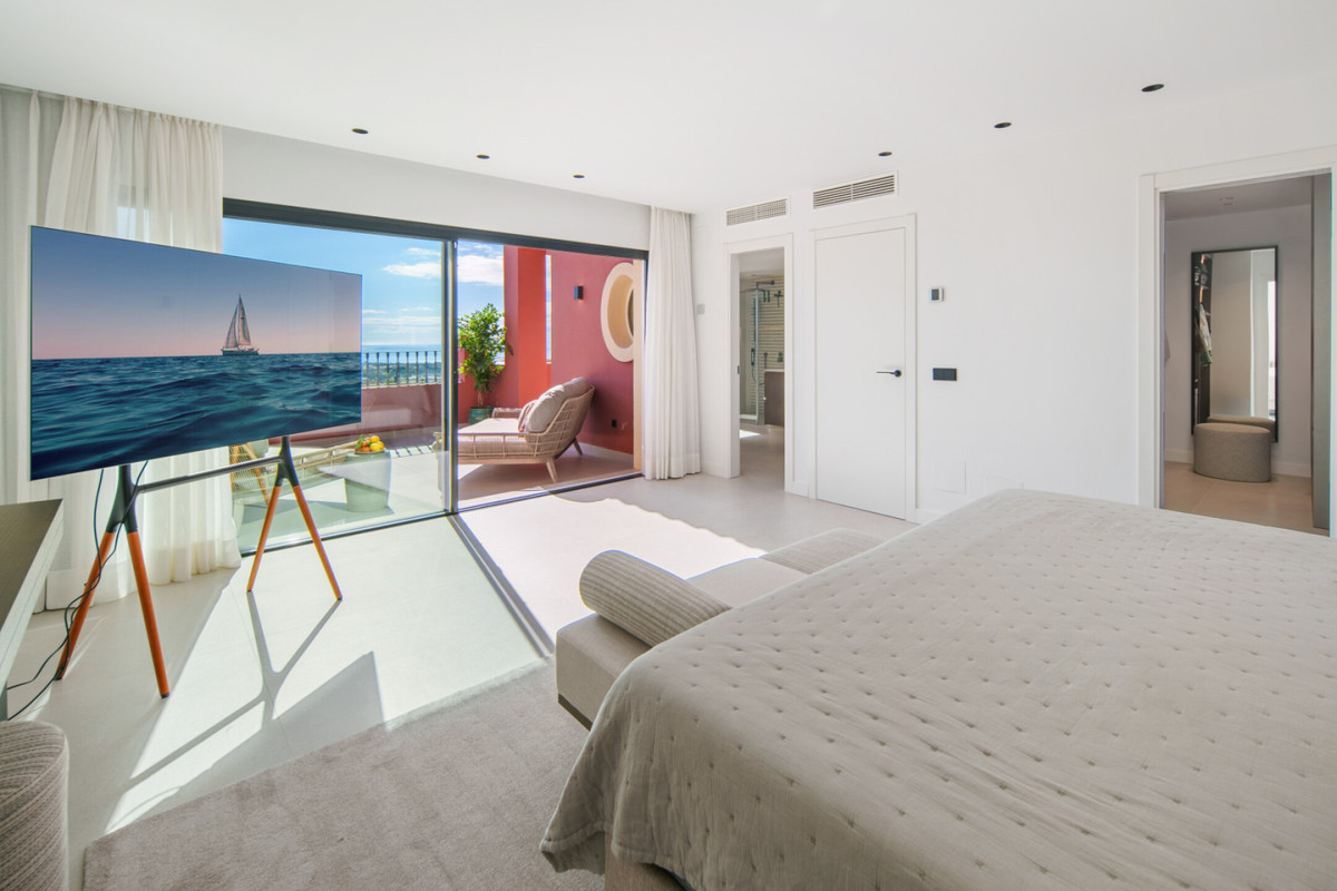 2 Bed Apartment for sale in Monte Halcones Costa Del Sol, Málaga, Spain