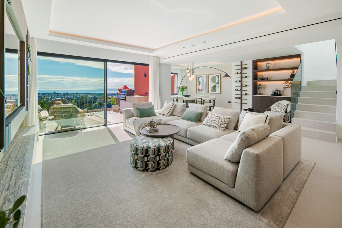 2 Bed Apartment for sale in Monte Halcones Costa Del Sol, Málaga, Spain