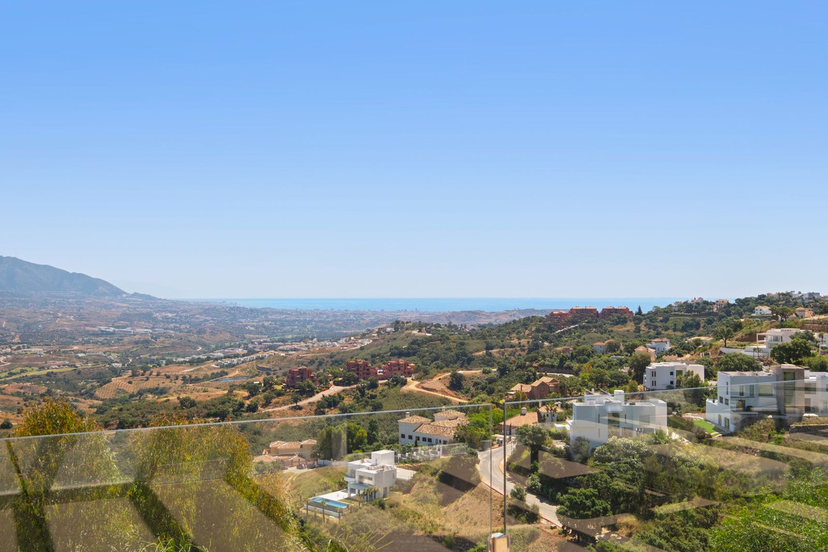 Se vende Villa - Chalet de 5 dormitorios en Costa Del Sol, Málaga, España