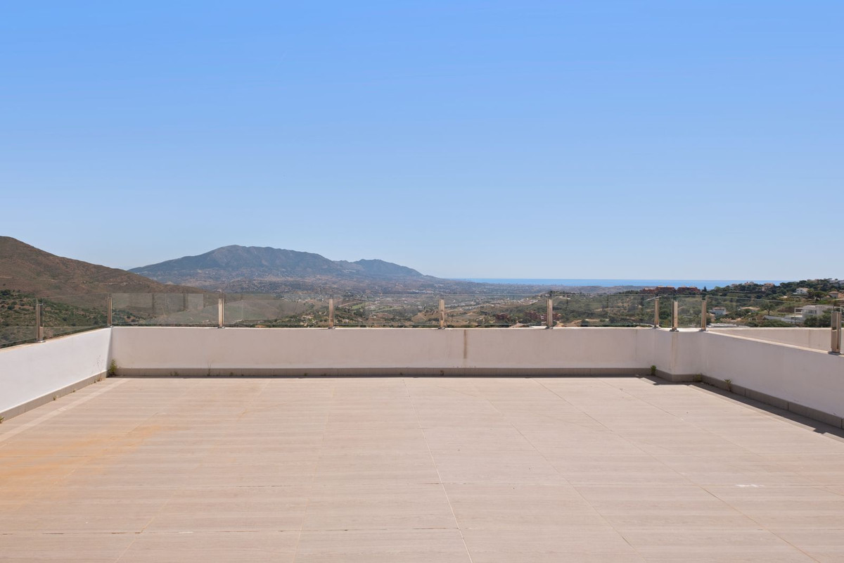 Se vende Villa - Chalet de 5 dormitorios en Costa Del Sol, Málaga, España