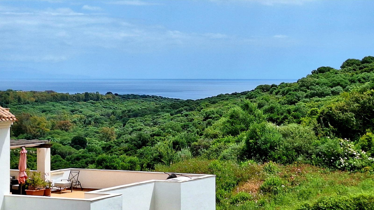 Se vende Apartamento Planta Baja de 2 dormitorios en Costa Del Sol, Cadiz, España