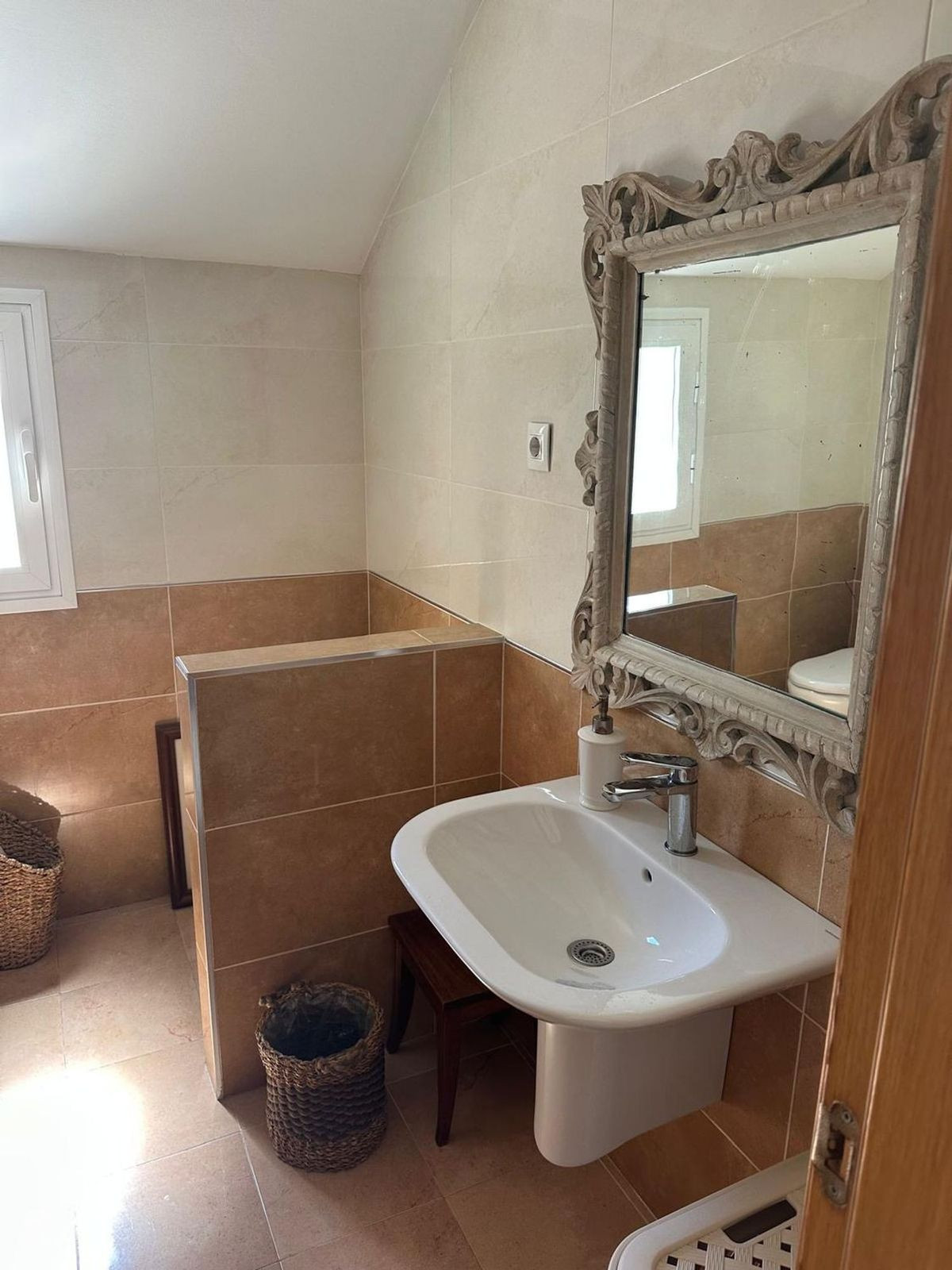 3 Bed Apartment for sale in Fuengirola Costa Del Sol, Málaga, Spain
