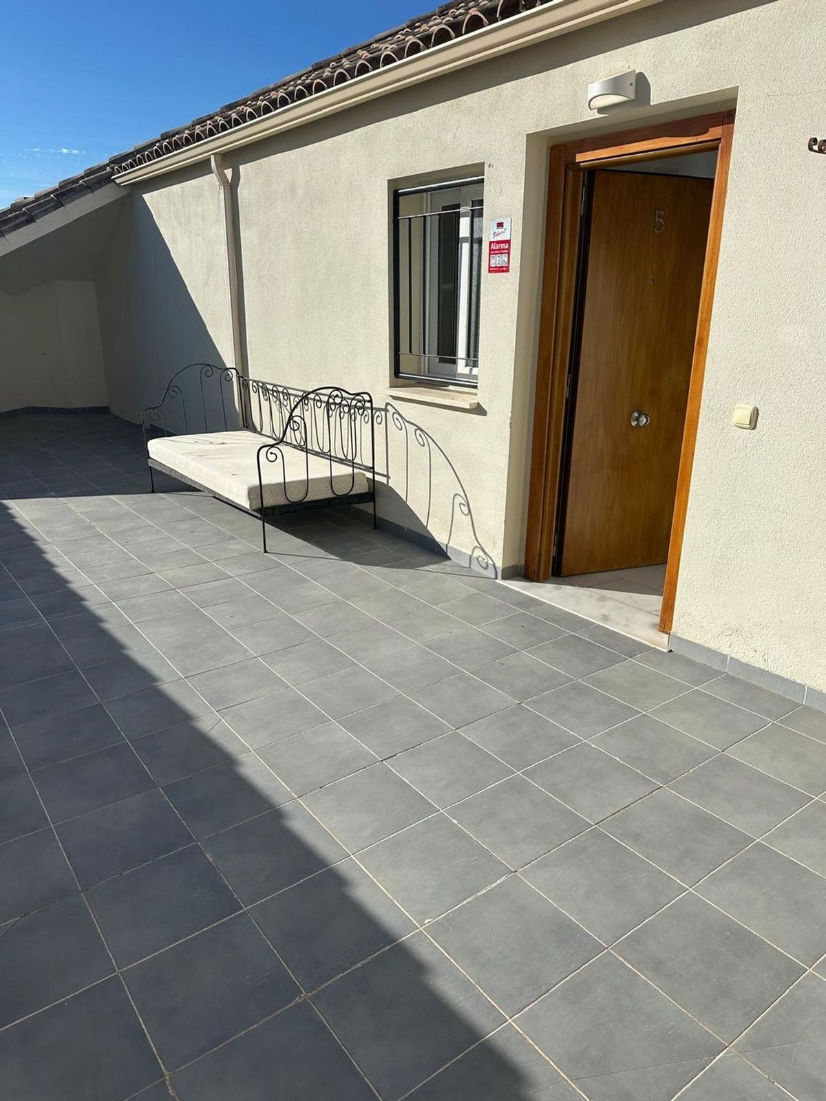 3 Bed Apartment for sale in Fuengirola Costa Del Sol, Málaga, Spain