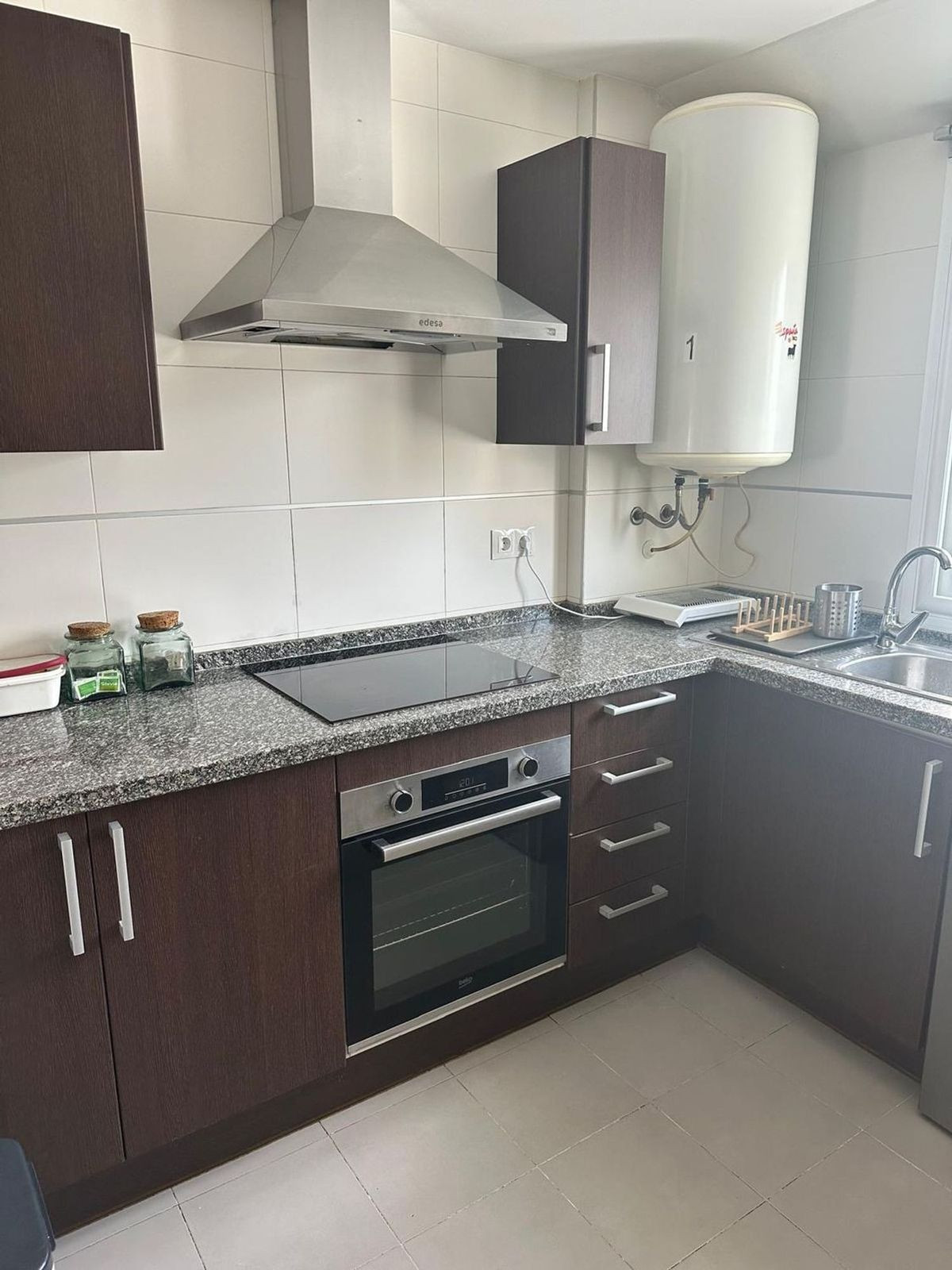 3 Bed Apartment for sale in Fuengirola Costa Del Sol, Málaga, Spain