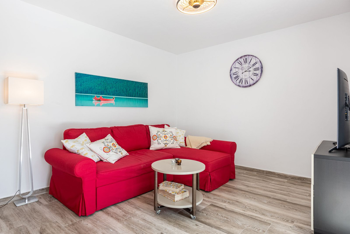 1 Bed Apartment for sale in Fuengirola Costa Del Sol, Málaga, Spain