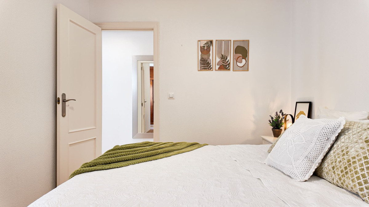 2 Bed Apartment for sale in Torrevieja Costa Blanca, Alicante, Spain