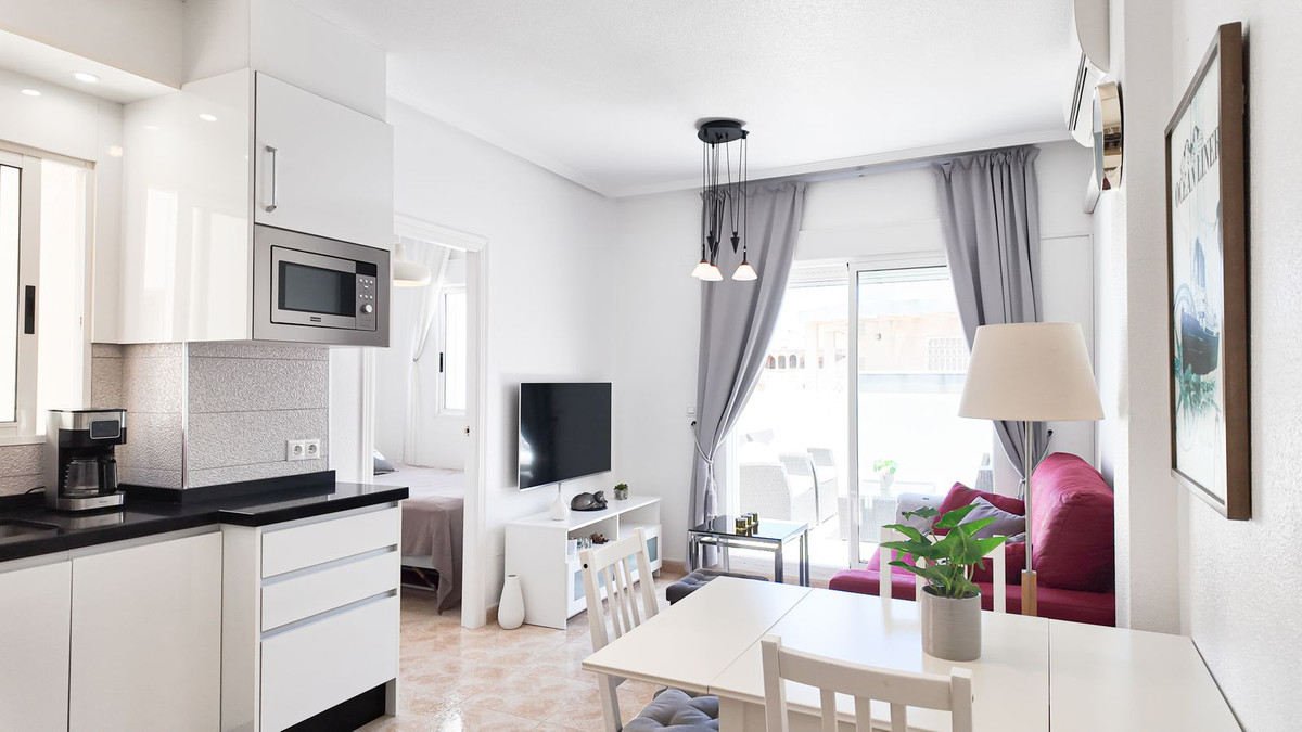 2 Bed Apartment for sale in Torrevieja Costa Blanca, Alicante, Spain