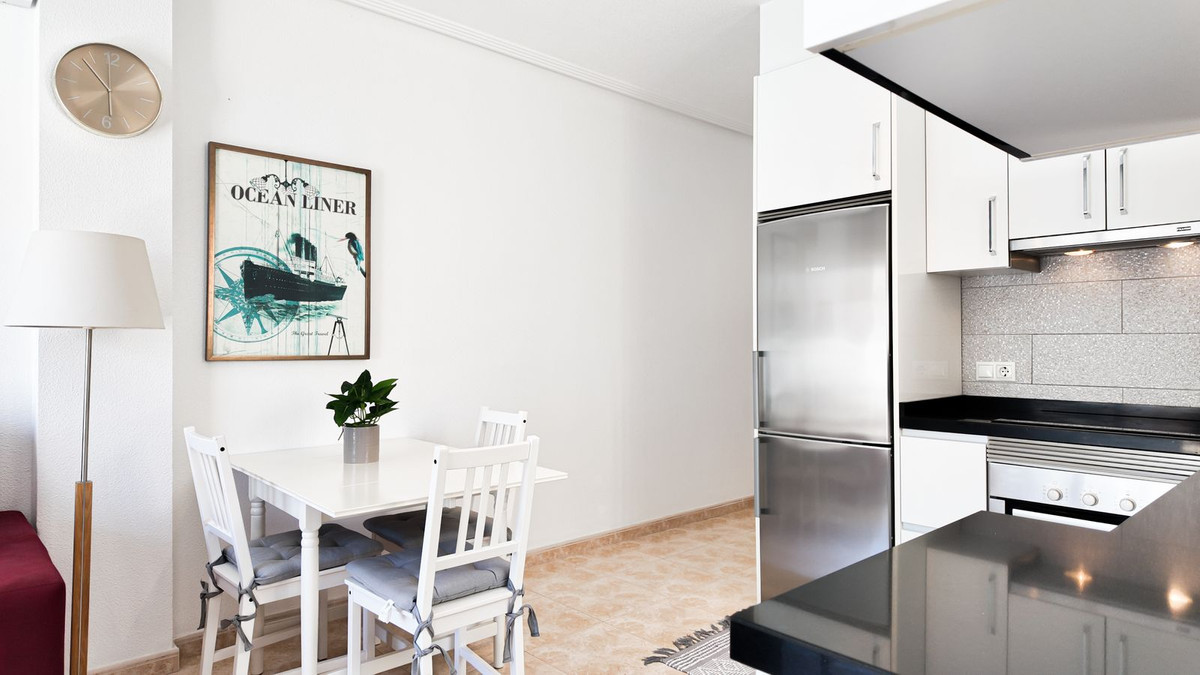 2 Bed Apartment for sale in Torrevieja Costa Blanca, Alicante, Spain
