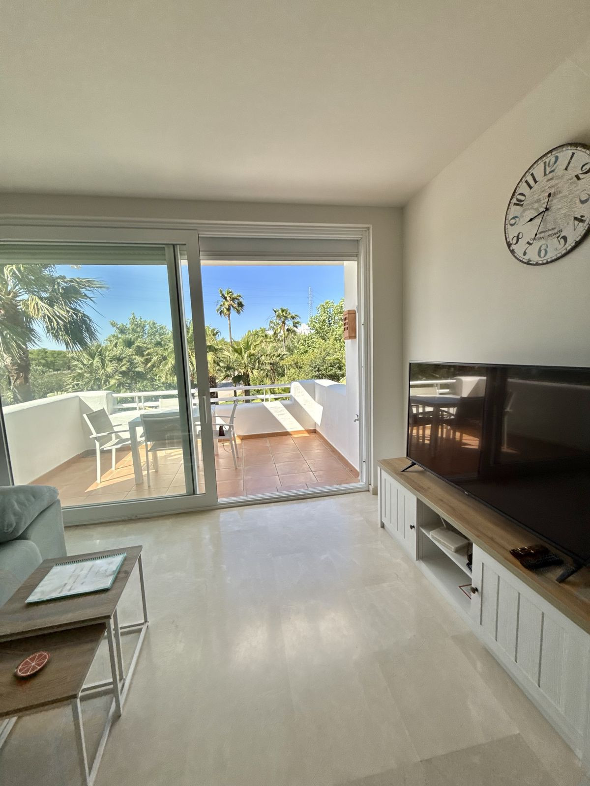 2 Bed Apartment for sale in Estepona Costa Del Sol, Málaga, Spain