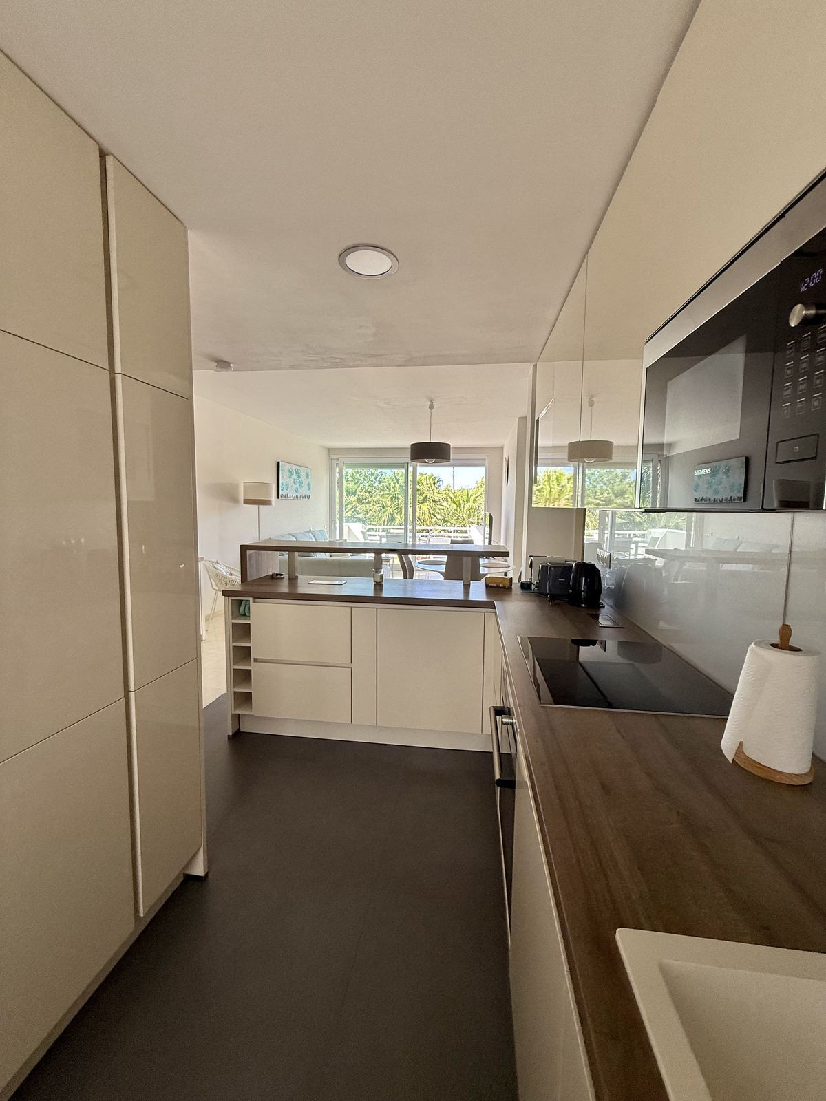 2 Bed Apartment for sale in Estepona Costa Del Sol, Málaga, Spain
