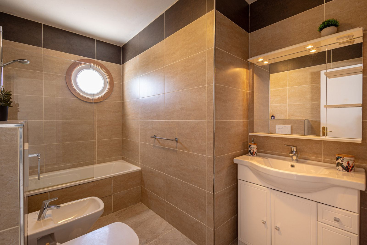 3 Bed Townhouse for sale in Estepona Costa Del Sol, Málaga, Spain