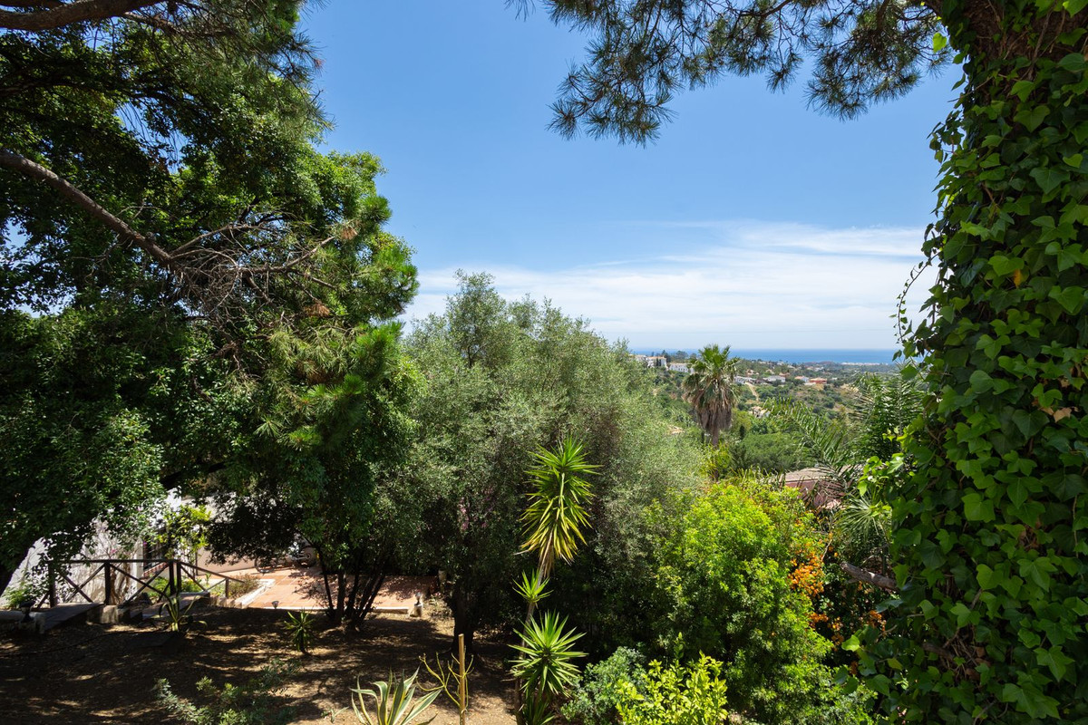 3 Bed Townhouse for sale in Estepona Costa Del Sol, Málaga, Spain
