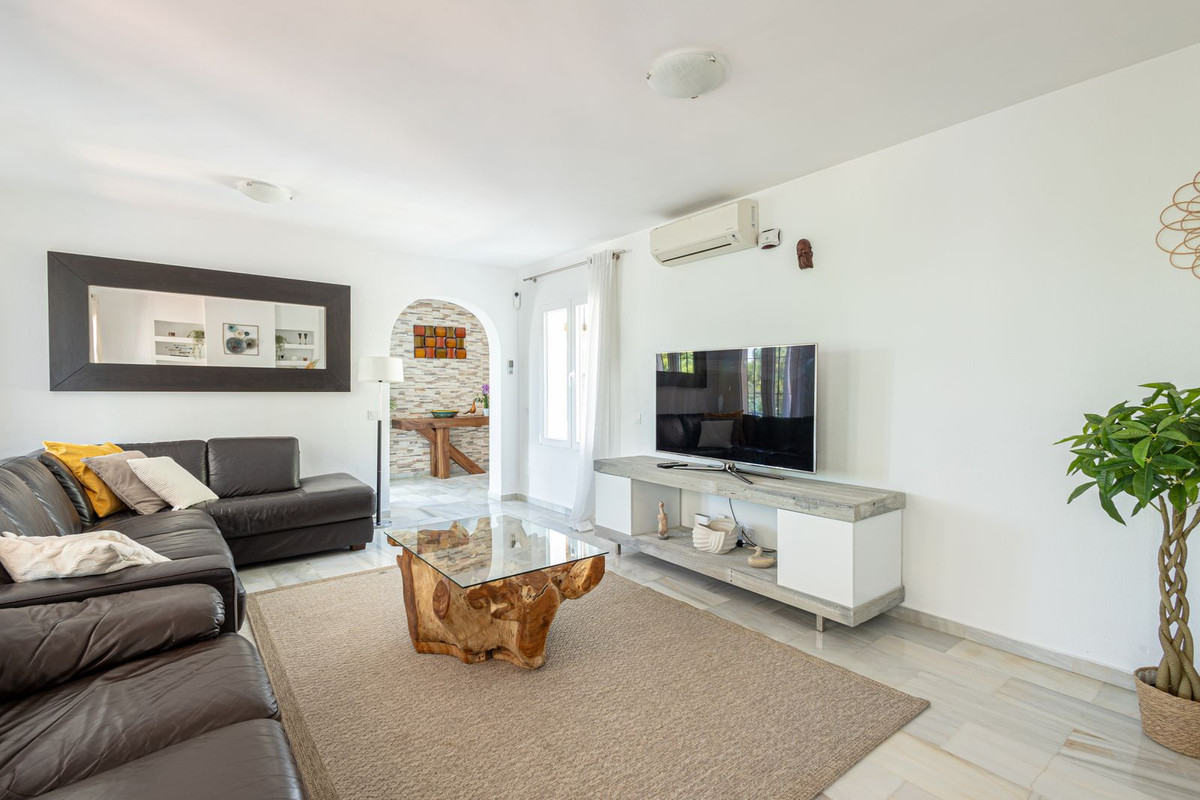 3 Bed Townhouse for sale in Estepona Costa Del Sol, Málaga, Spain