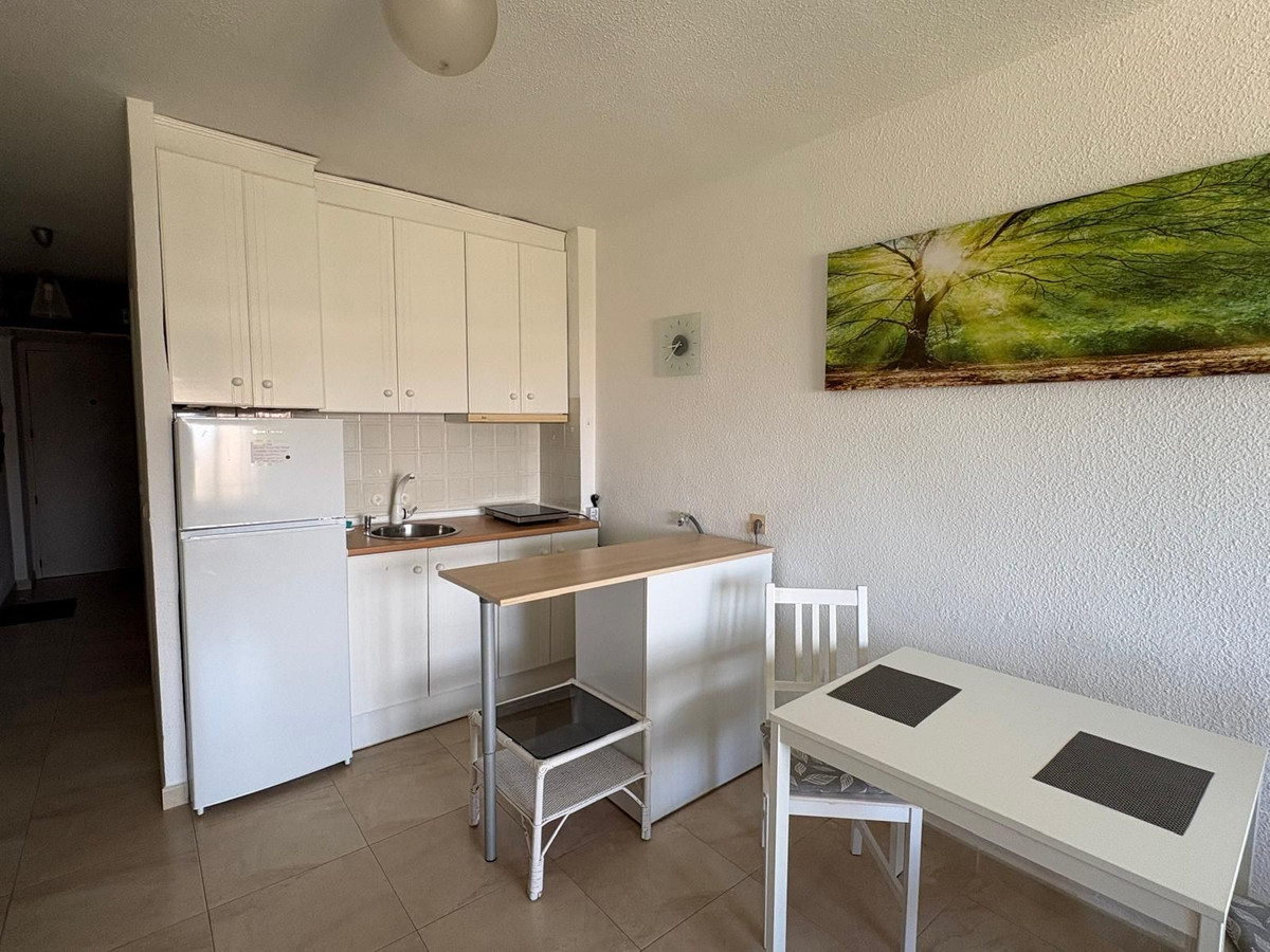 Se vende Apartamento Planta Media de 1 dormitorios en Costa Blanca, Alicante, España