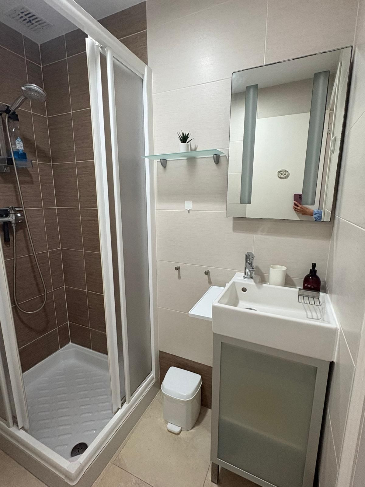Se vende Apartamento Planta Media de 1 dormitorios en Costa Blanca, Alicante, España