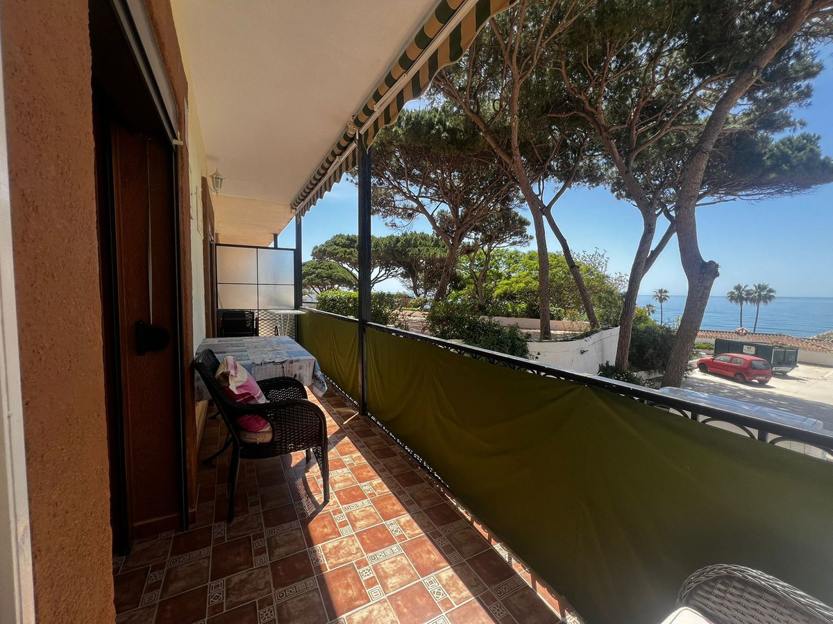 Se vende Apartamento Planta Baja de 1 dormitorios en Costa Del Sol, Málaga, España