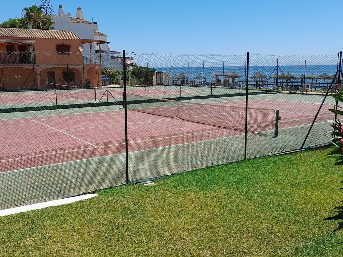 Se vende Apartamento Planta Baja de 1 dormitorios en Costa Del Sol, Málaga, España