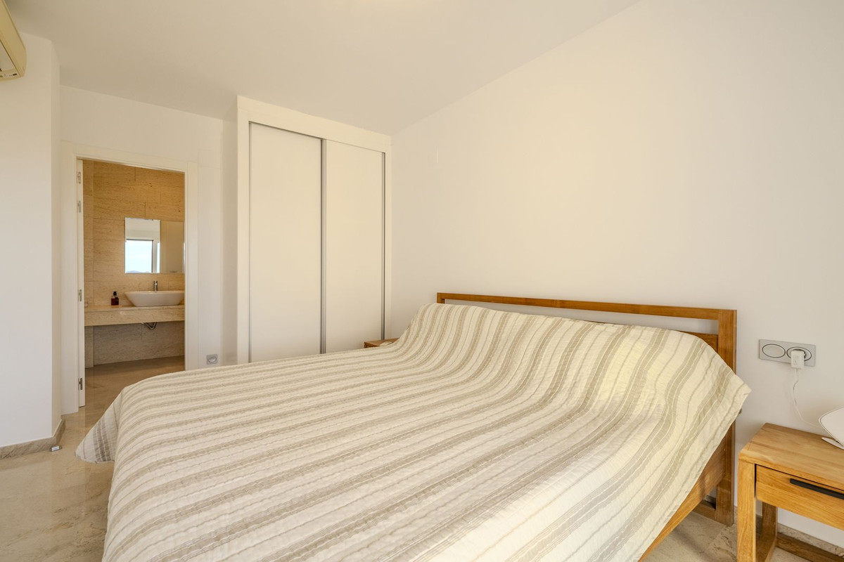 Se vende Villa - Chalet de 5 dormitorios en Costa Blanca, Alicante, España