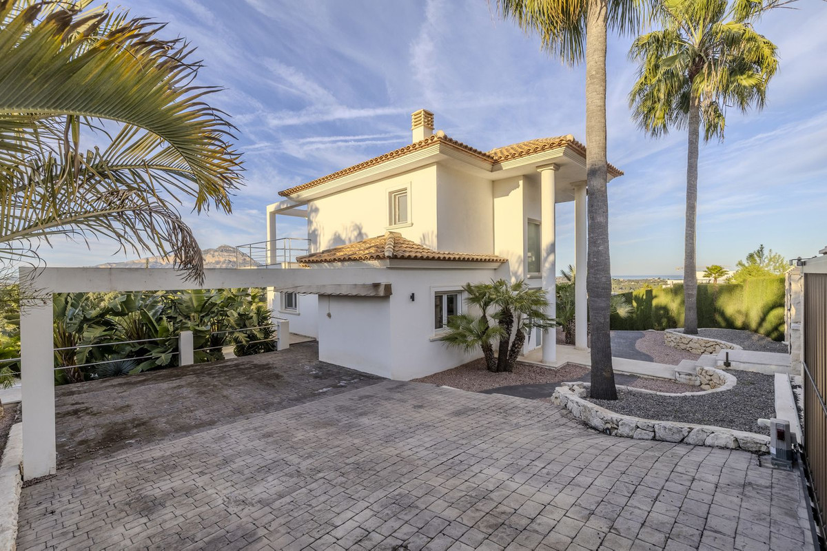 Se vende Villa - Chalet de 5 dormitorios en Costa Blanca, Alicante, España
