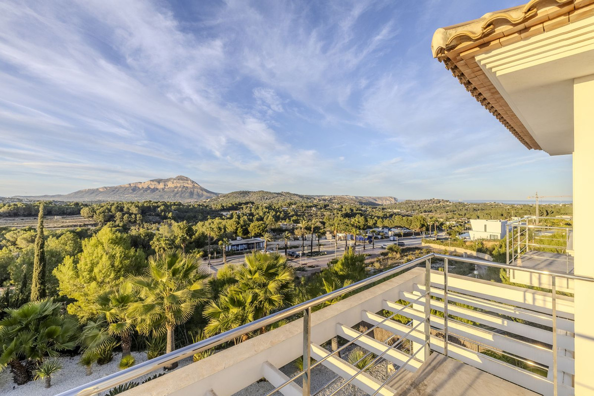Se vende Villa - Chalet de 5 dormitorios en Costa Blanca, Alicante, España