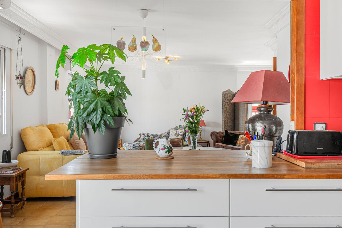 6 Bed Apartment for sale in Estepona Costa Del Sol, Málaga, Spain
