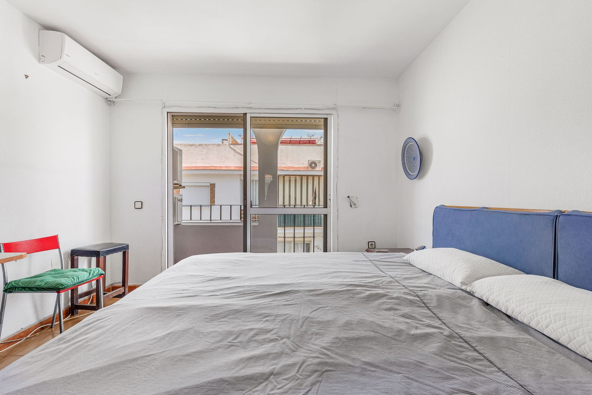 6 Bed Apartment for sale in Estepona Costa Del Sol, Málaga, Spain