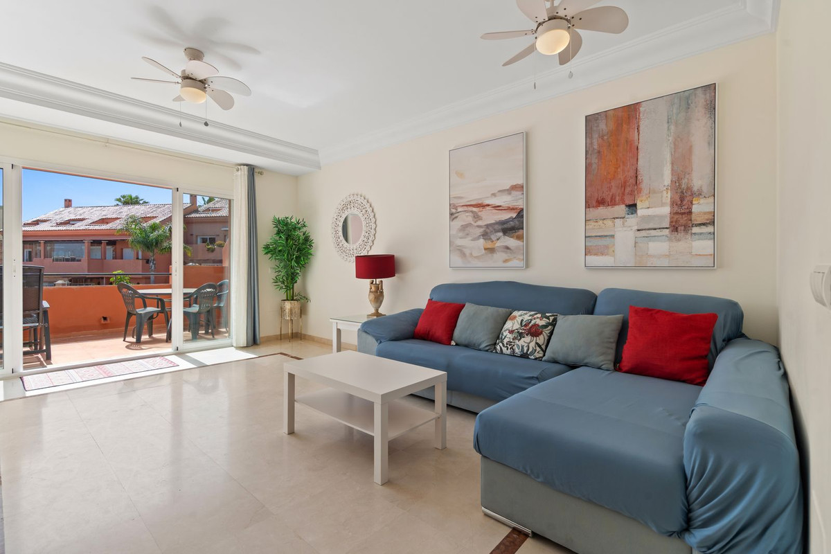 3 Bed Apartment for sale in Estepona Costa Del Sol, Málaga, Spain