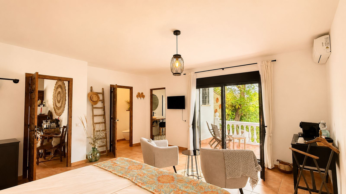 Se vende Finca - Cortijo de 7 dormitorios en Costa Del Sol, Málaga, España